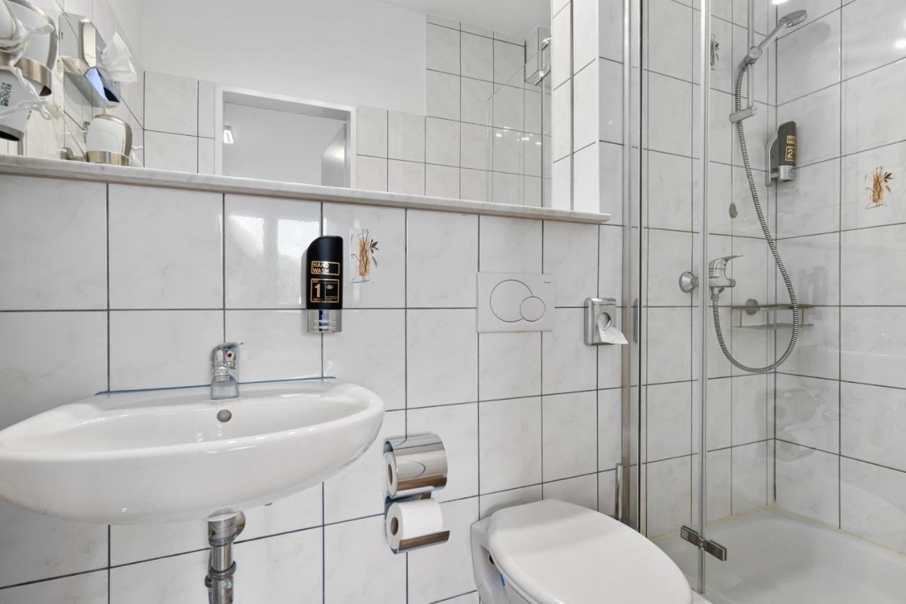 Apartment 4, Direkt Am Bahnhof Ахен Экстерьер фото